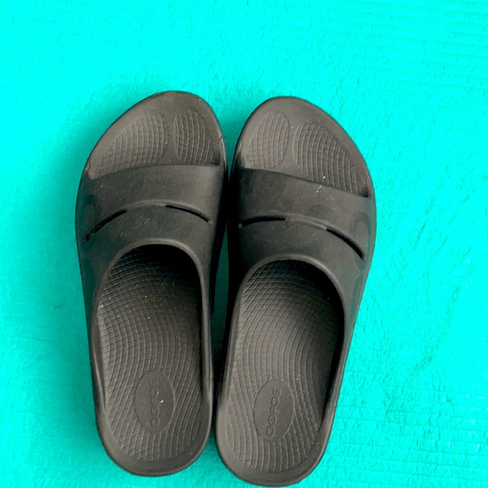 Oofos Rubber Mens Slide